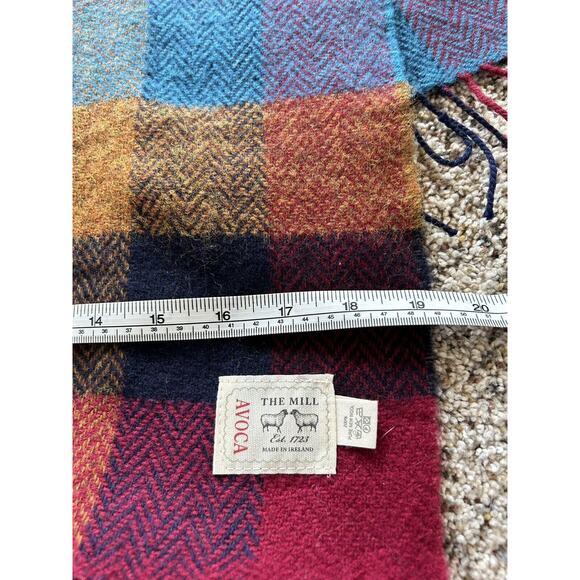 AVOCA THE MILL IRELAND 100% Pure New Wool Plaid Scarf Wrap 19 x 68 NICE G23 - Picture 3 of 4